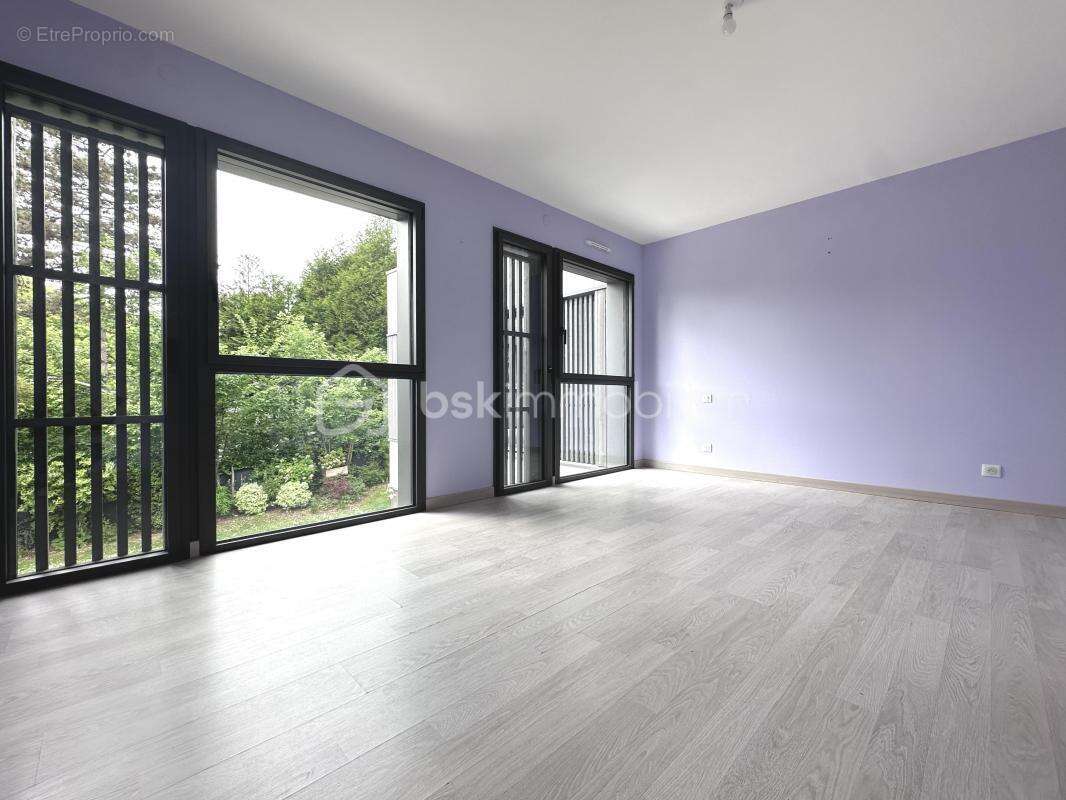 Maison à L&#039;ETANG-LA-VILLE