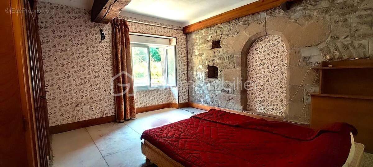 Maison à SAINT-MARCAN