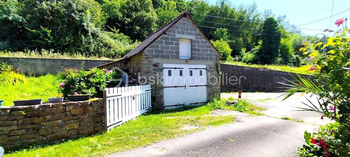 Maison à SAINT-MARCAN