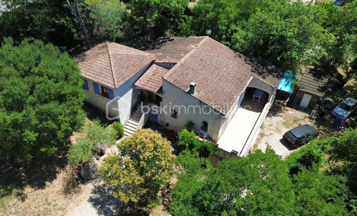 Maison à SAINT-PAUL-EN-FORET