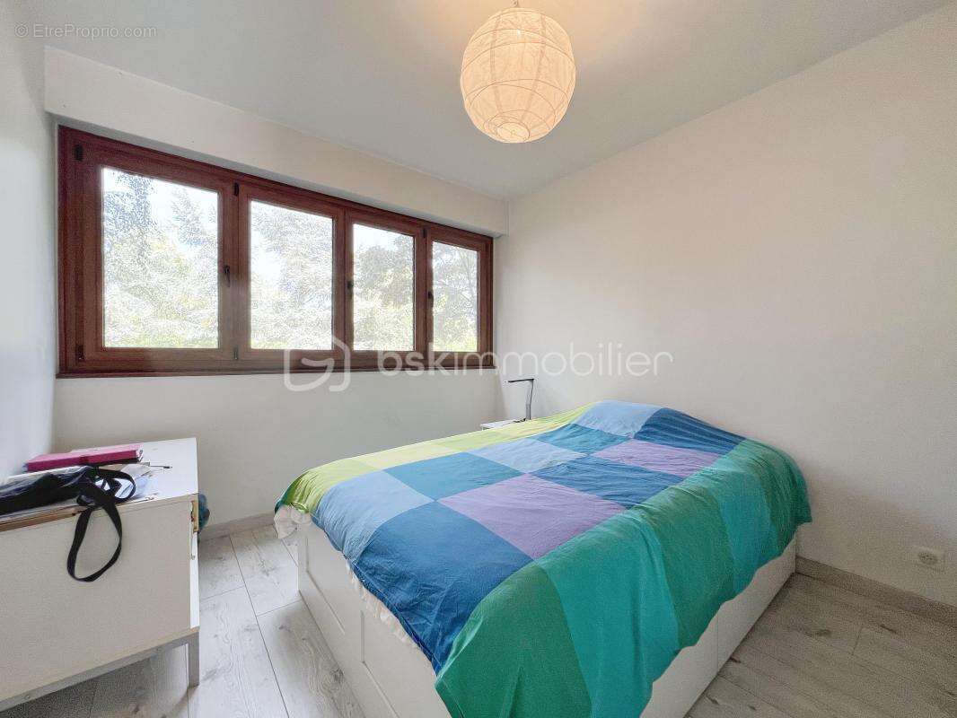 Appartement à LA CELLE-SAINT-CLOUD