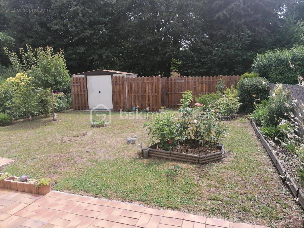 Appartement à COMBS-LA-VILLE