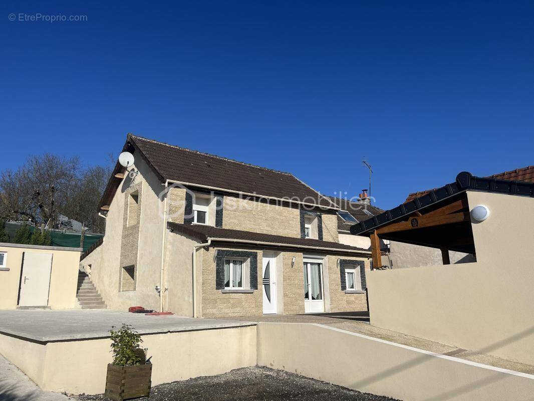 Maison à NANTEUIL-LES-MEAUX