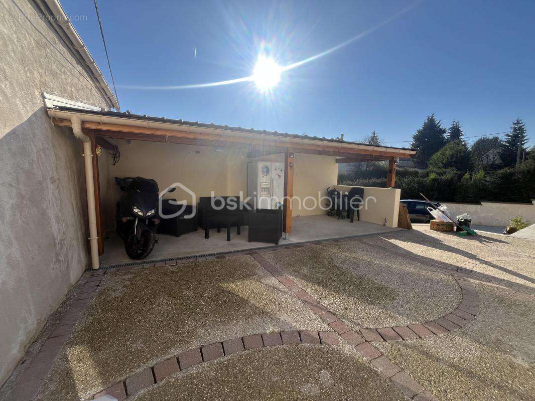 Maison à NANTEUIL-LES-MEAUX