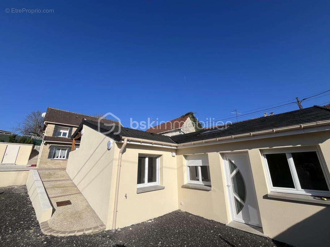 Maison à NANTEUIL-LES-MEAUX