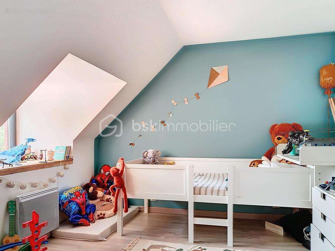 Maison à SAINT-ETIENNE-EN-COGLES