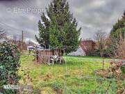 Terrain à SAINT-ETIENNE-EN-COGLES