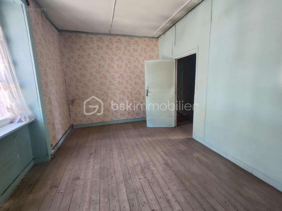 Maison à SAINT-BRICE-EN-COGLES