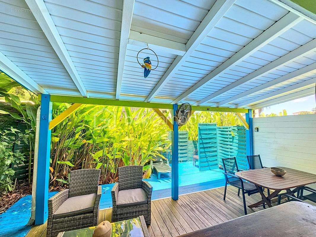 Maison à SAINTE-ANNE