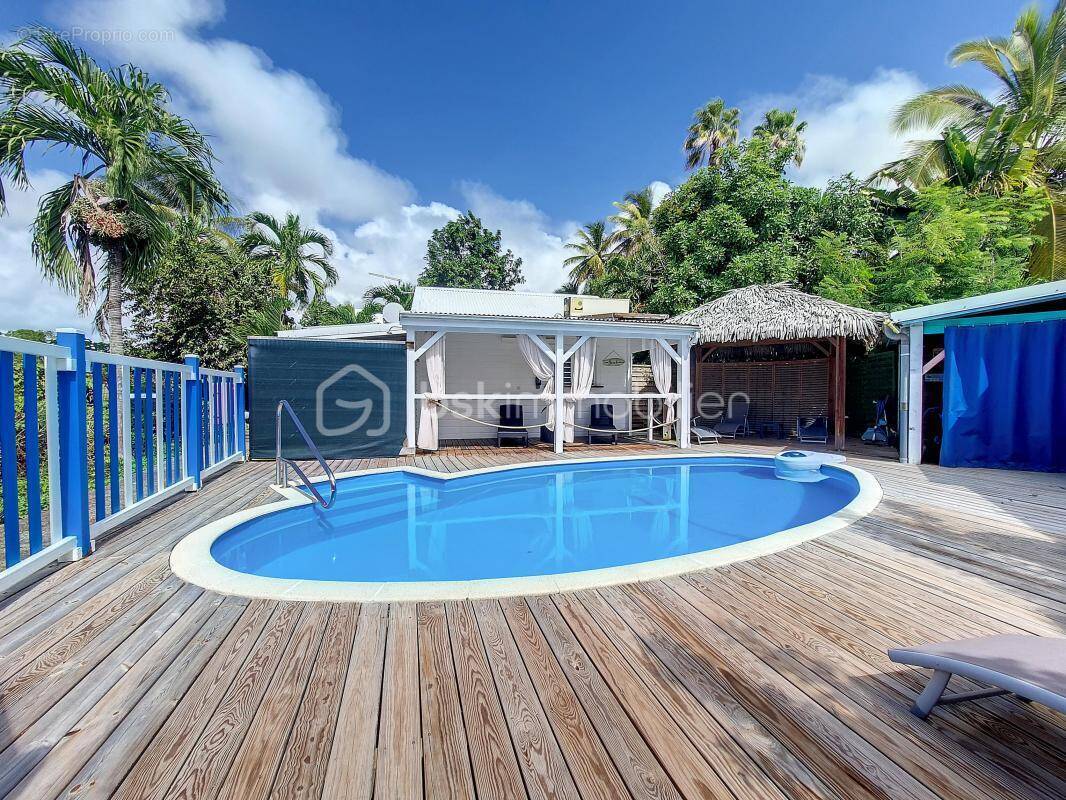 Maison à SAINTE-ANNE