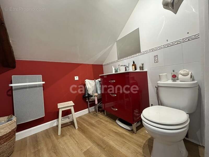 Maison à BADEFOLS-D&#039;ANS