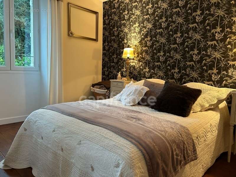 Maison à BADEFOLS-D&#039;ANS