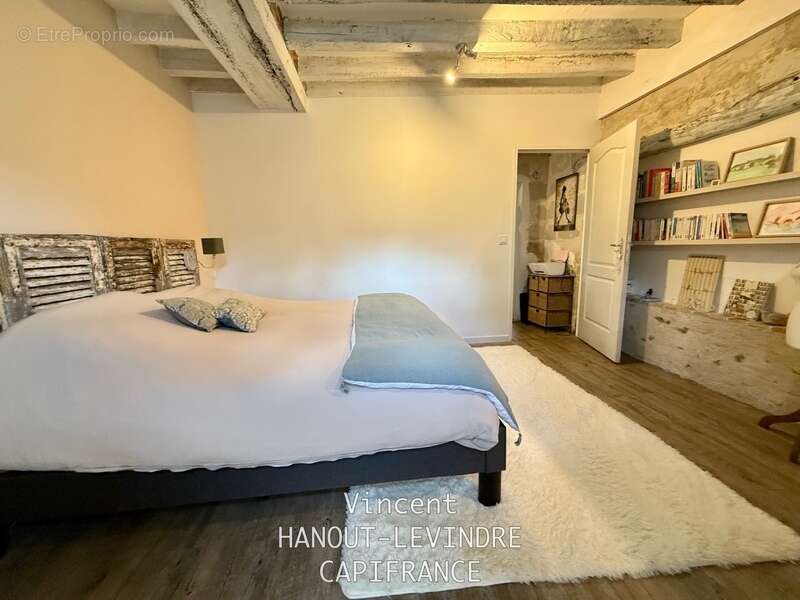 Maison à SOULAIRE-ET-BOURG