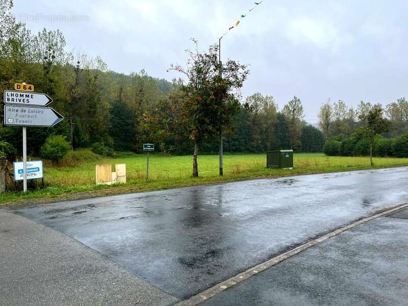 Terrain à COURDEMANCHE