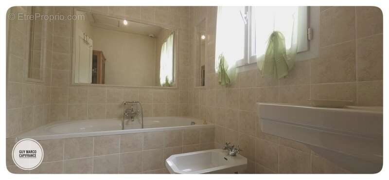 Maison à LE THOLONET