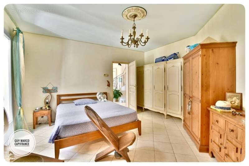 Maison à LE THOLONET