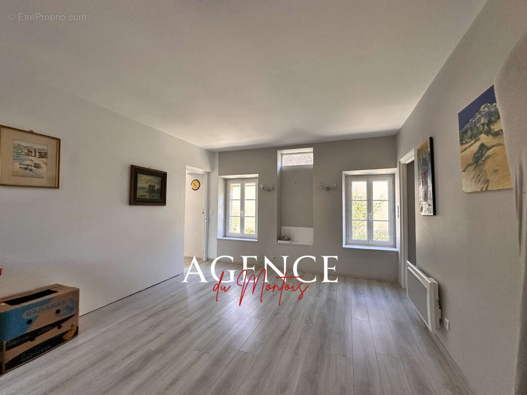 Maison à BRAY-SUR-SEINE