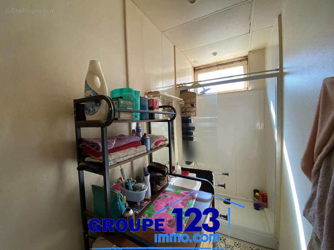 Appartement à LIGNY-LE-CHATEL