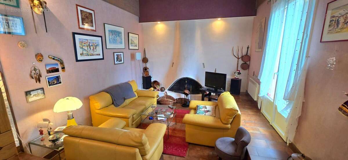 Maison à COULOUNIEIX-CHAMIERS