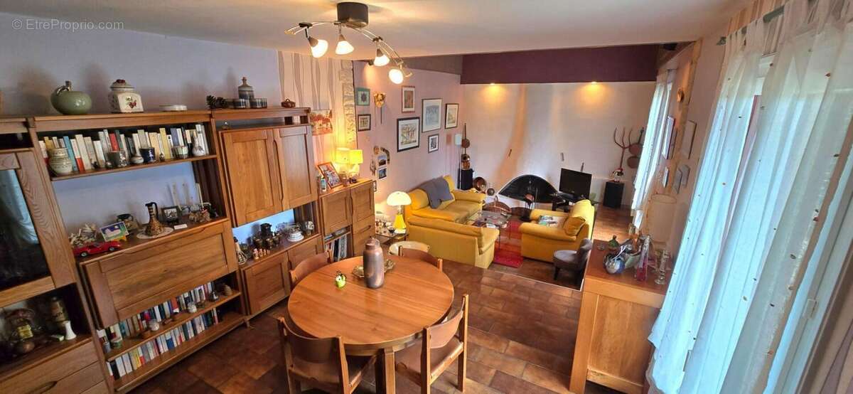 Maison à COULOUNIEIX-CHAMIERS