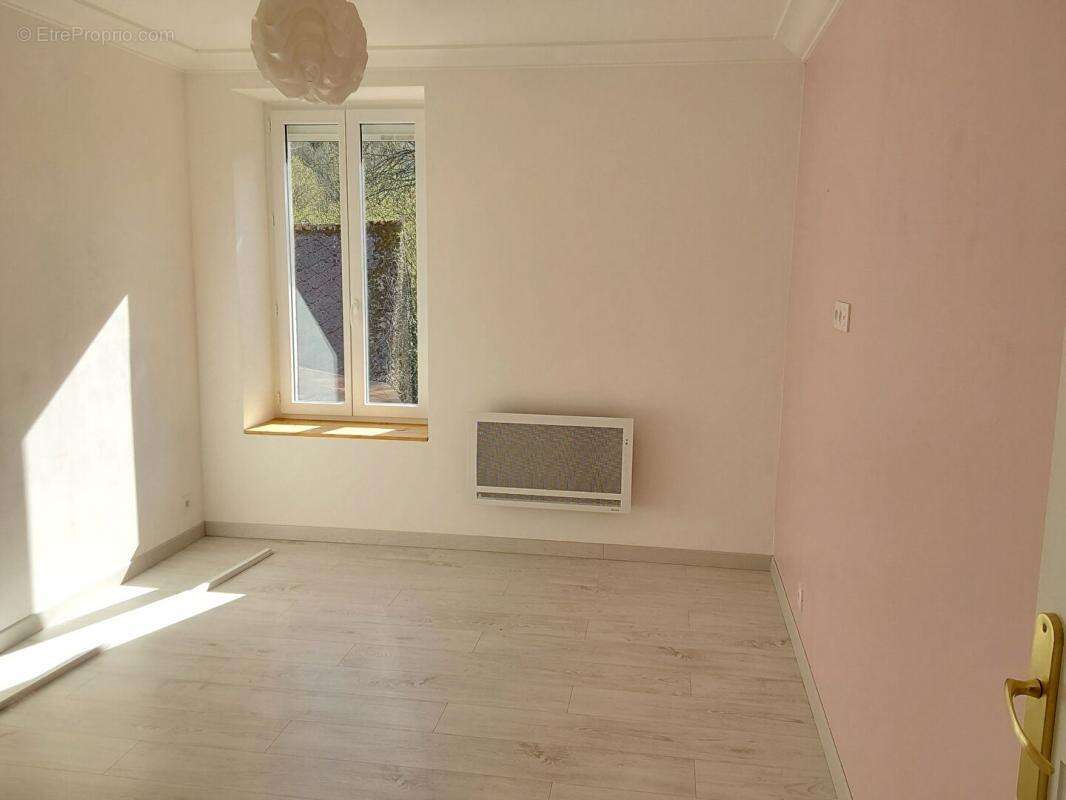 Maison à CARHAIX-PLOUGUER