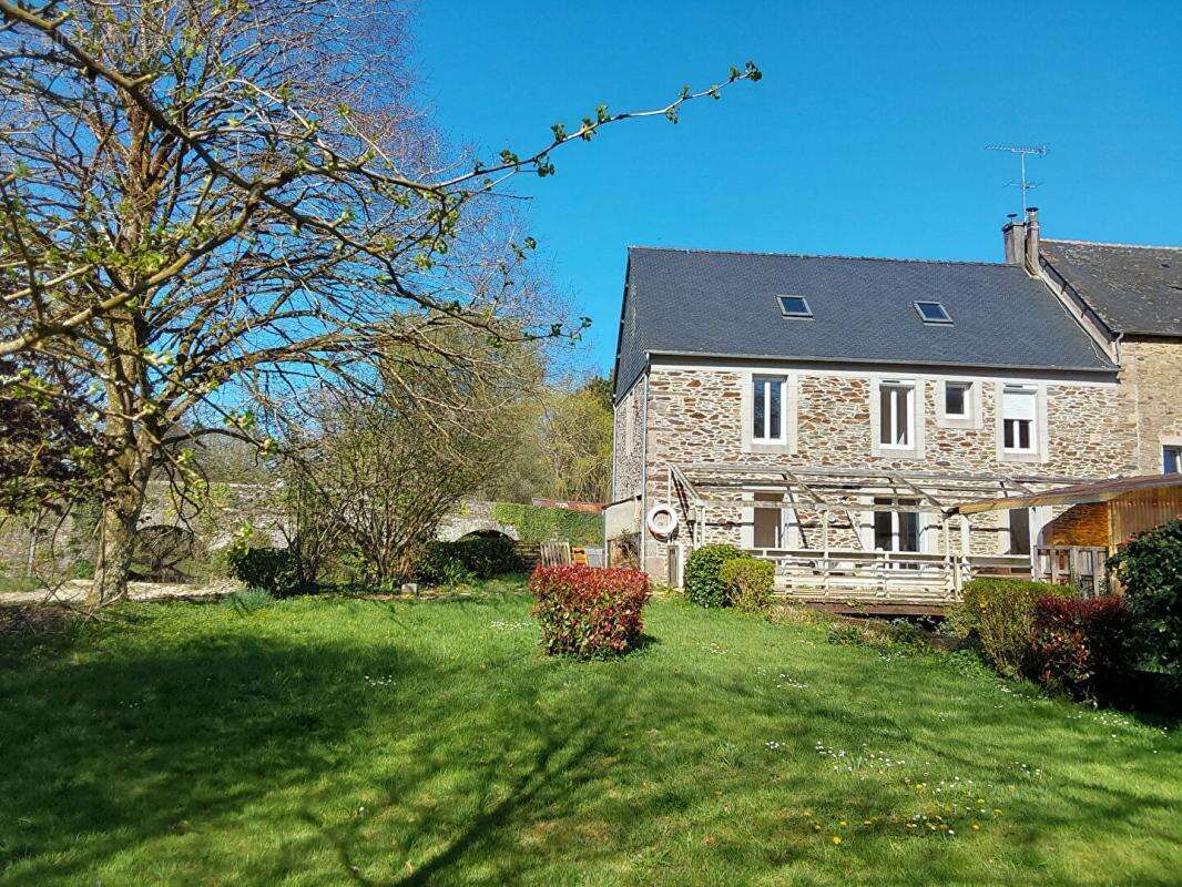 Maison à CARHAIX-PLOUGUER