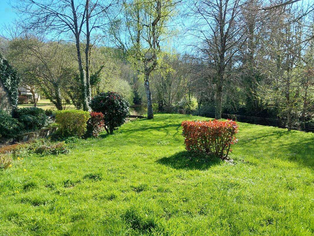 Maison à CARHAIX-PLOUGUER