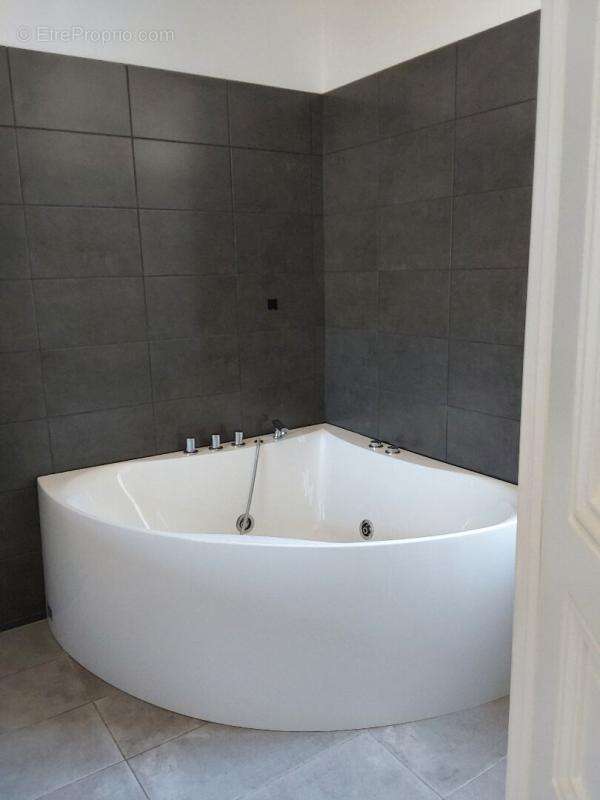 Maison à CARHAIX-PLOUGUER