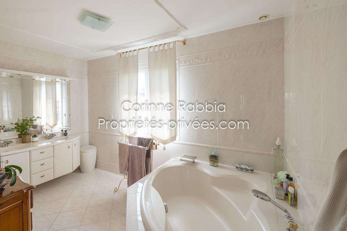 Maison à FENOUILLET