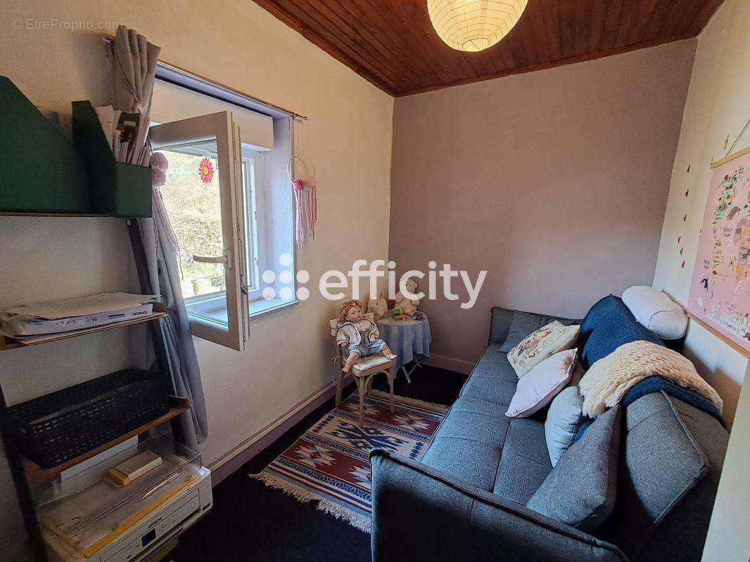 Maison à AURIAC-L'EGLISE