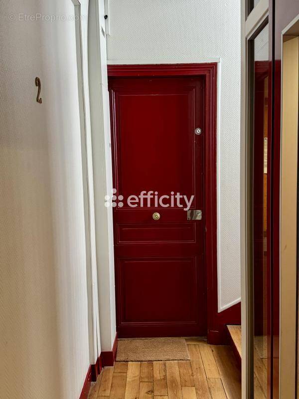 Appartement à PARIS-12E