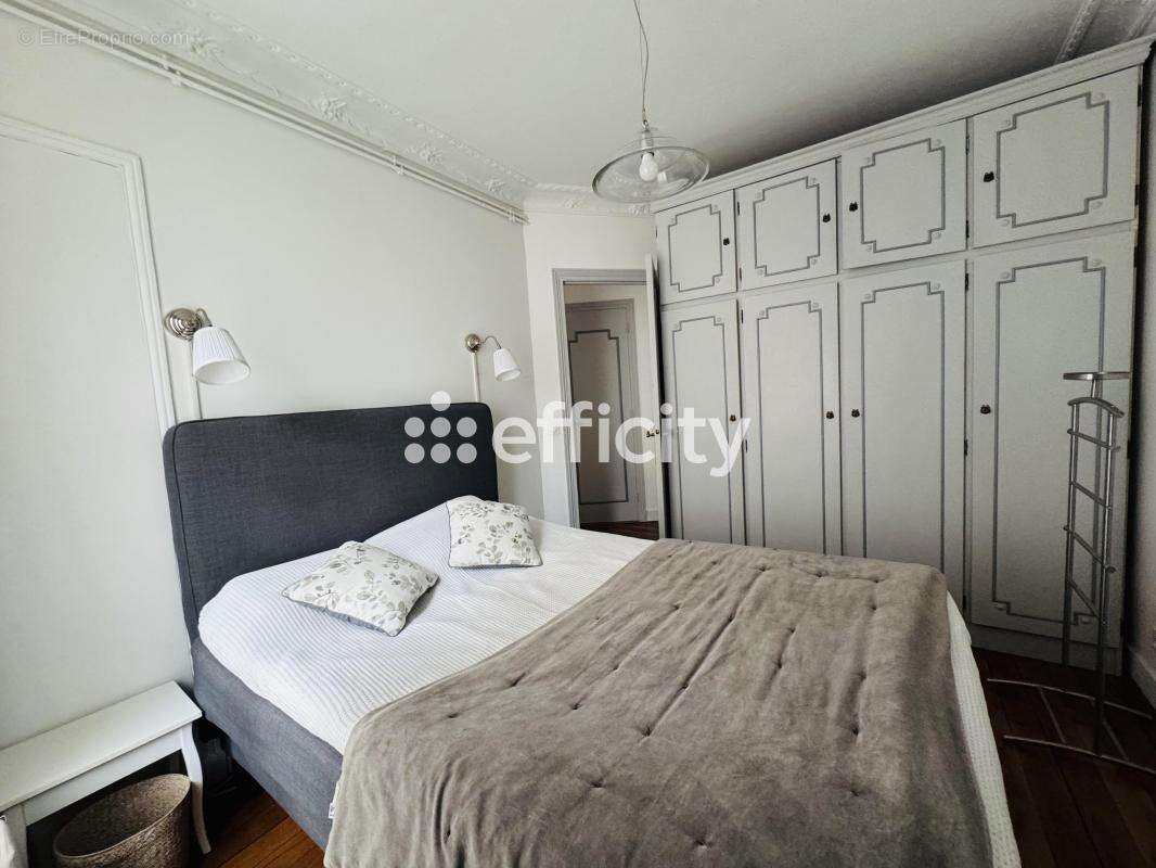 Appartement à PARIS-12E
