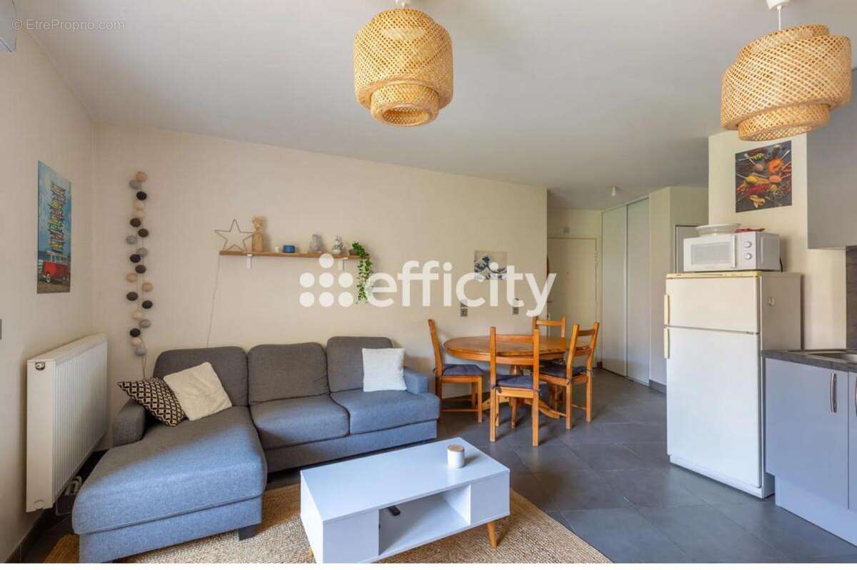 Appartement à LYON-9E