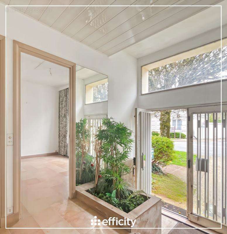 Maison à FONTENAY-TRESIGNY