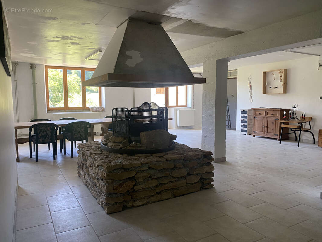 Maison à LARRIVOIRE