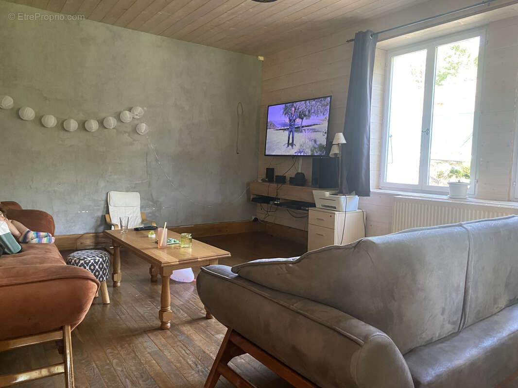 Maison à LARRIVOIRE