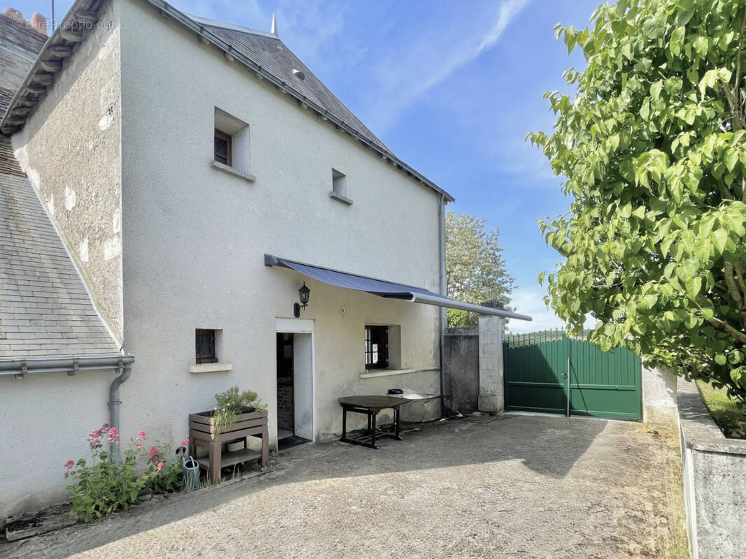 Maison à NOTRE-DAME-D&#039;OE