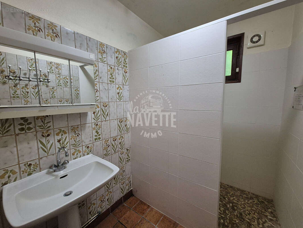 Maison à VEYRE-MONTON