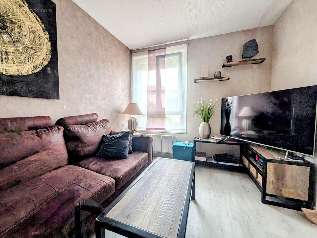 Maison à JARVILLE-LA-MALGRANGE