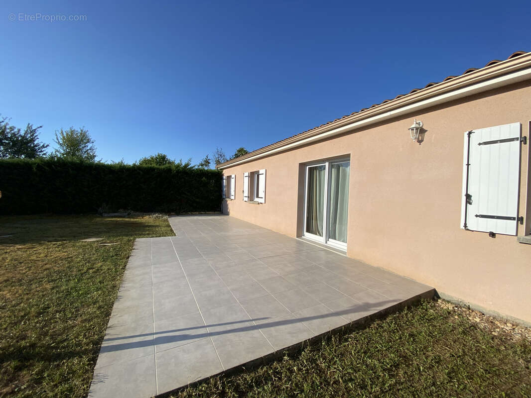 Maison à CHASSENEUIL-DU-POITOU