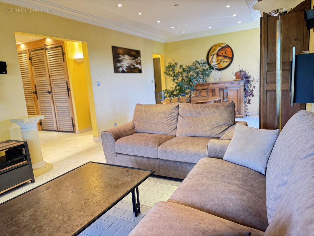 Appartement à VILLEFRANCHE-SUR-SAONE