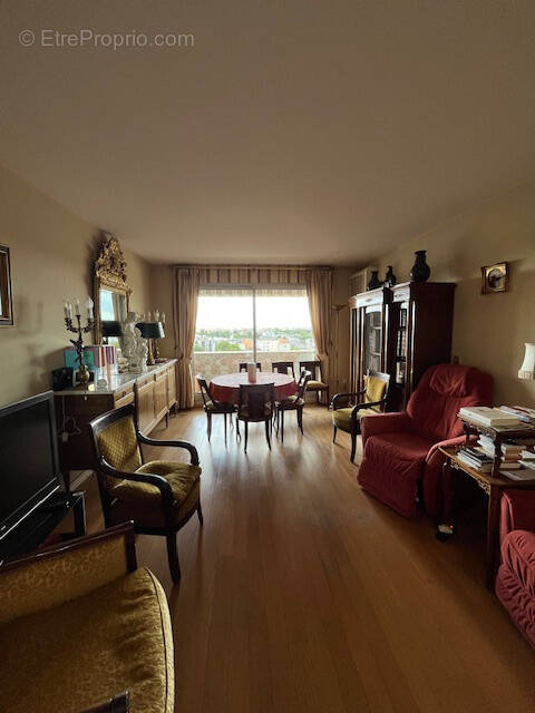 Appartement à NOGENT-SUR-MARNE