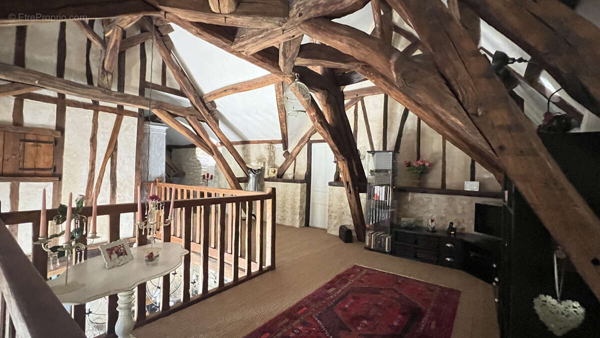 Maison à GUIGNEVILLE-SUR-ESSONNE