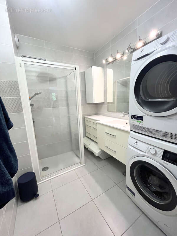 Appartement à LA CELLE-SAINT-CLOUD