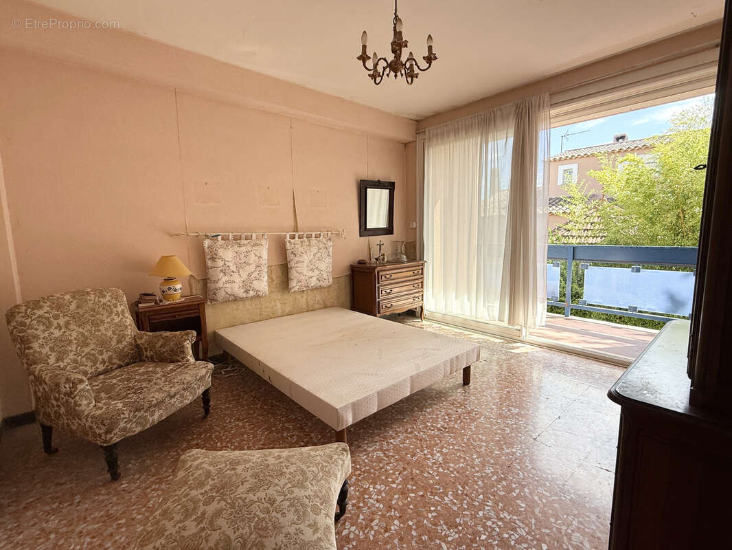 Maison à SIX-FOURS-LES-PLAGES