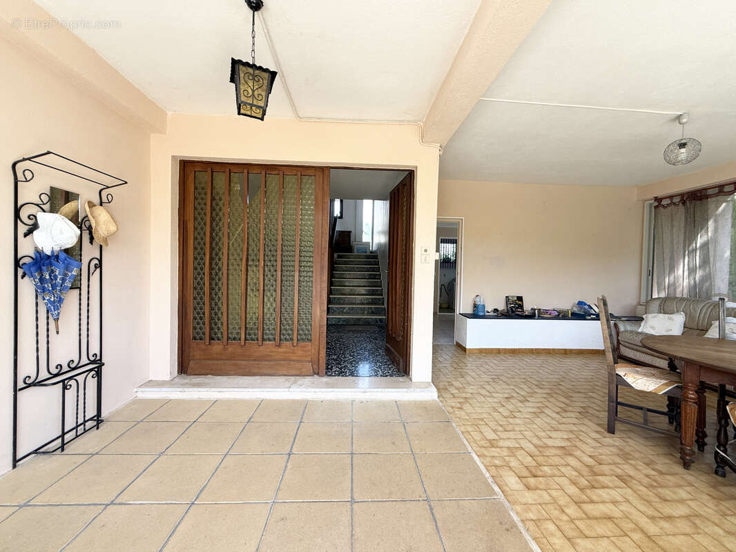 Maison à SIX-FOURS-LES-PLAGES