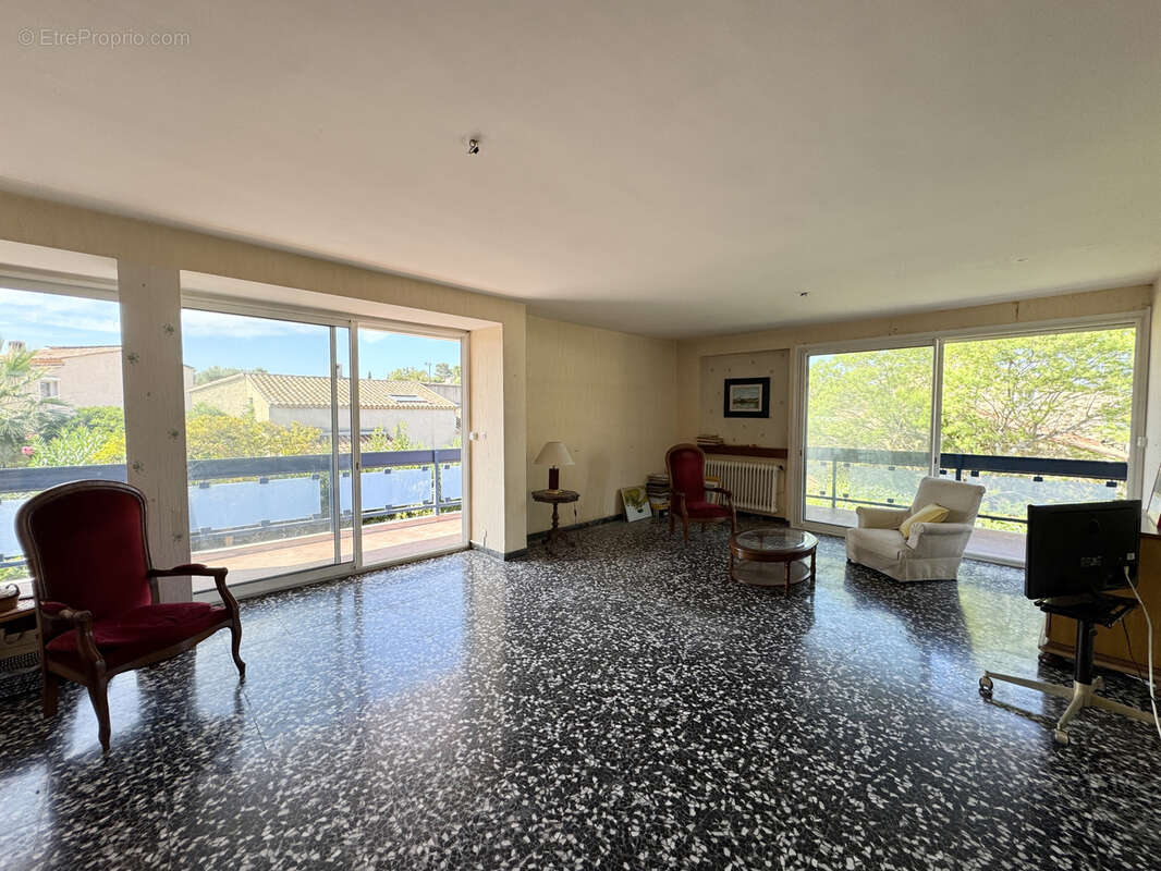 Maison à SIX-FOURS-LES-PLAGES