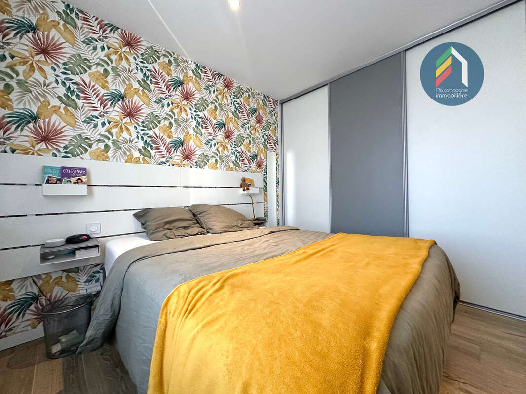 Maison à LES HERBIERS