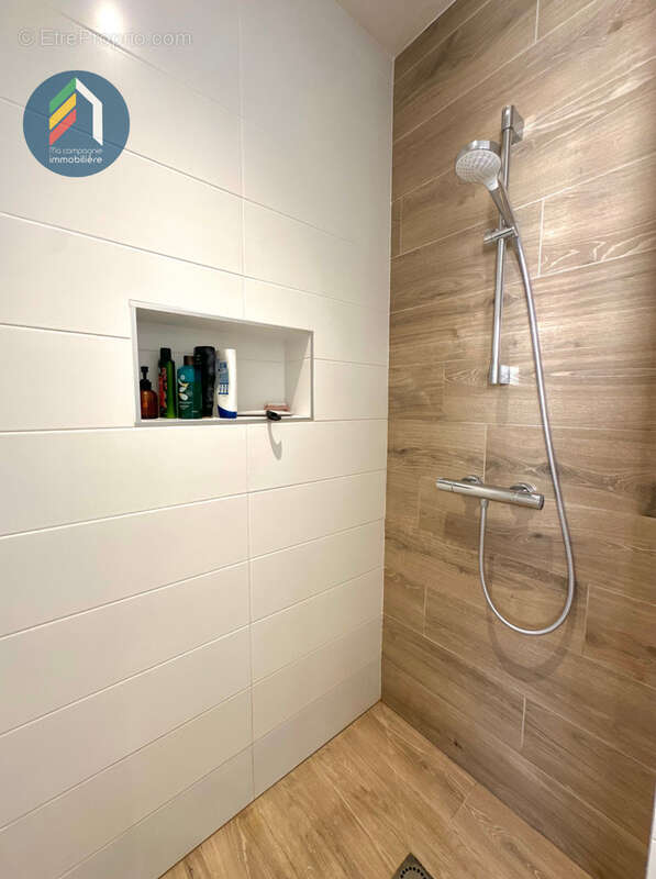 Maison à LES HERBIERS