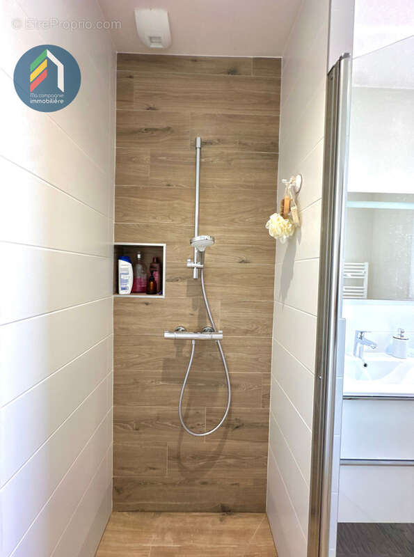 Maison à LES HERBIERS